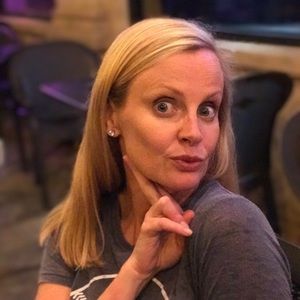 Meet your Posher, Caren